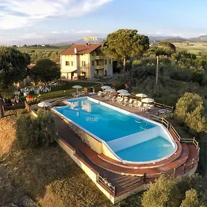 Hotel Tenuta La Lupa, Castellina Marittima